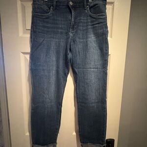 Kut from the Kloth Women’s Straight Leg Jeans in Dark Blue Wash